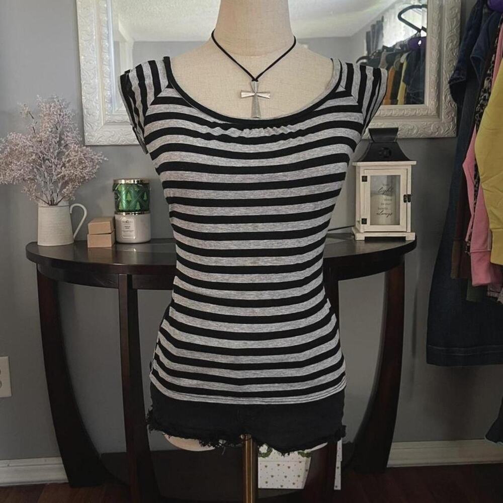 Grunge striped shirt